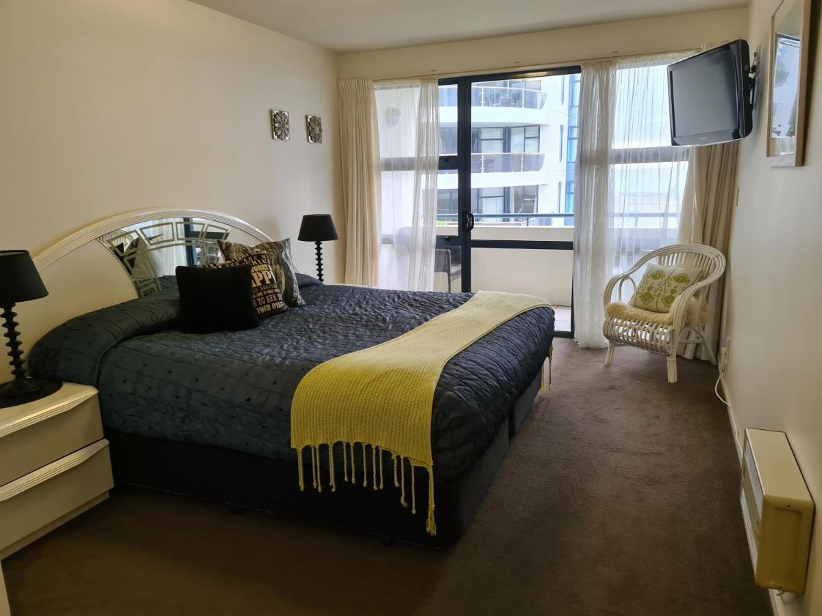 Aparthotel Oceanside & Twin Towers