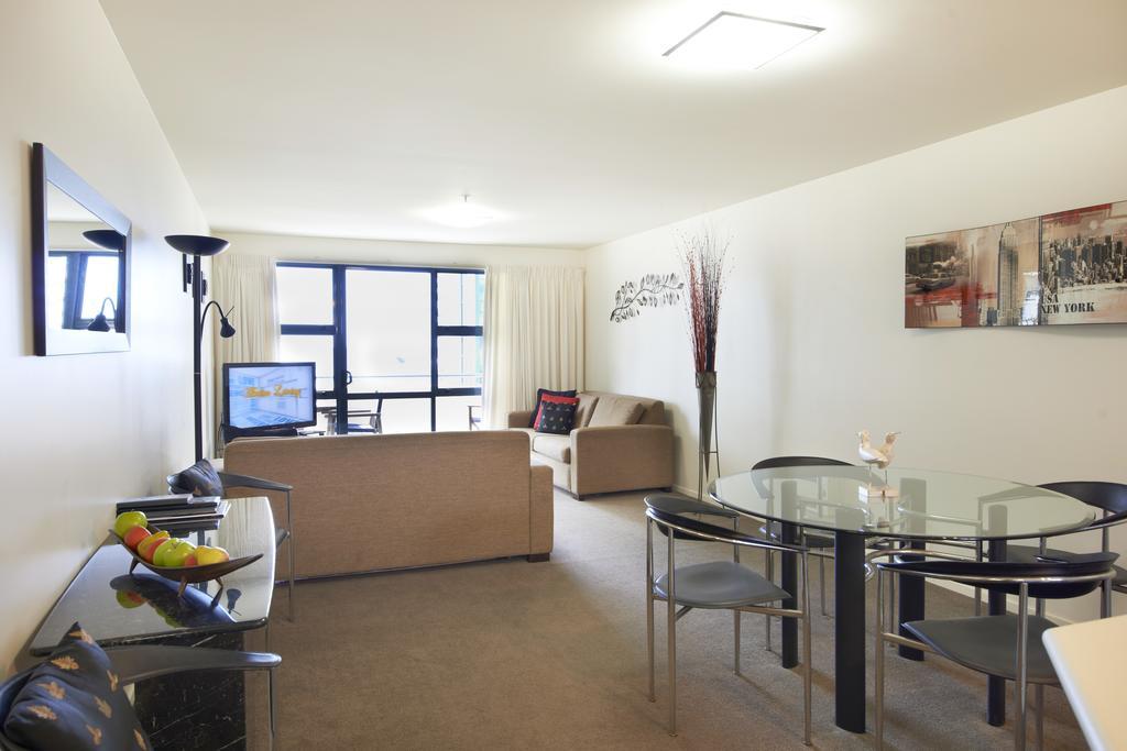 Aparthotel Oceanside & Twin Towers 4*