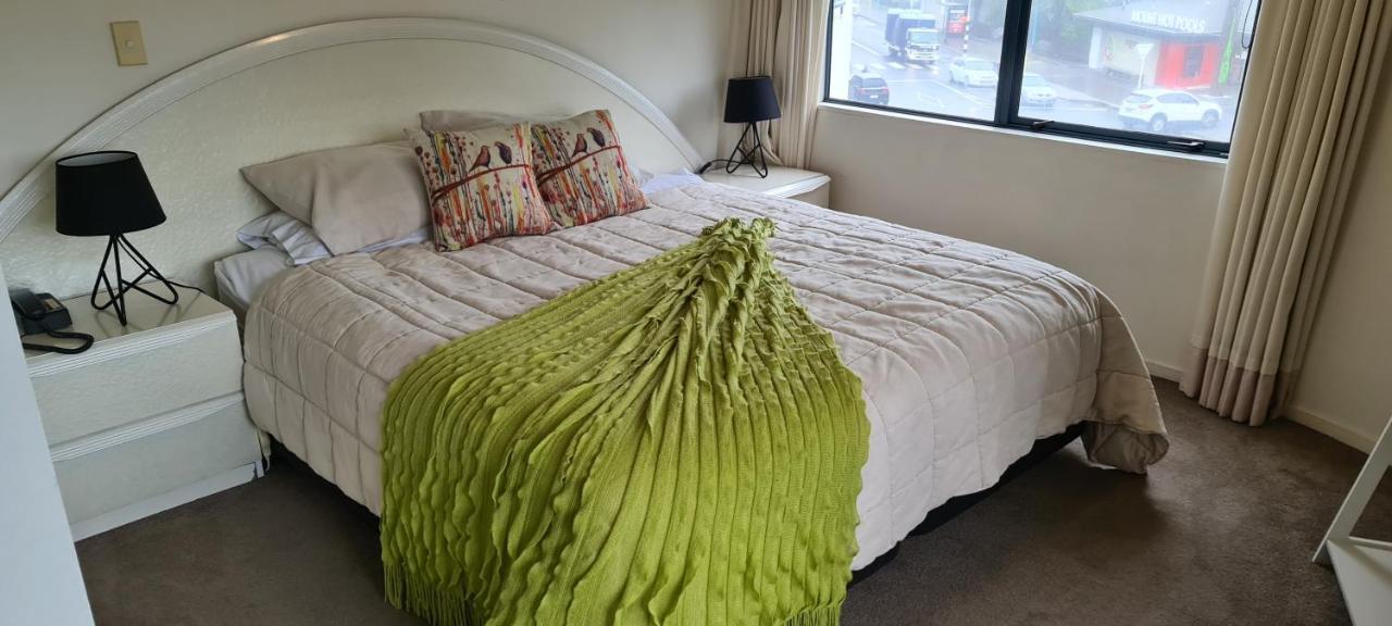 Oceanside & Twin Towers Aparthotel Mount Maunganui